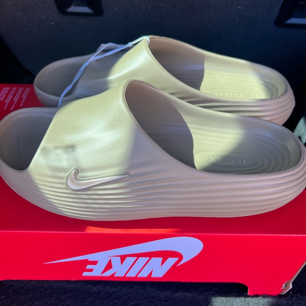 Nike Men’s Slide Sandals in Olive Green